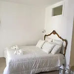 Cosy * Nápoly